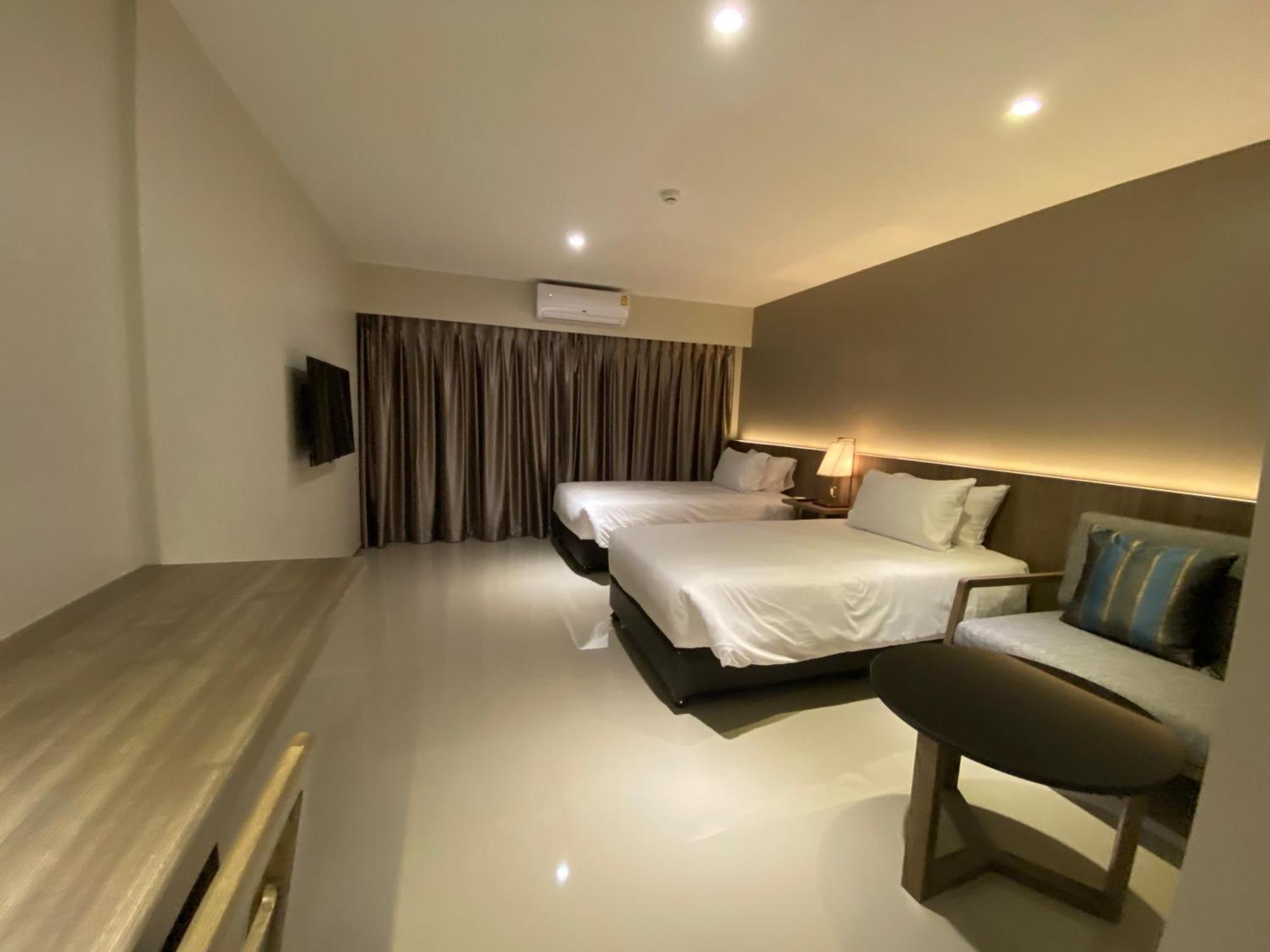 The Madera Lodge Pattaya Jomtien Beach Zewnętrze zdjęcie